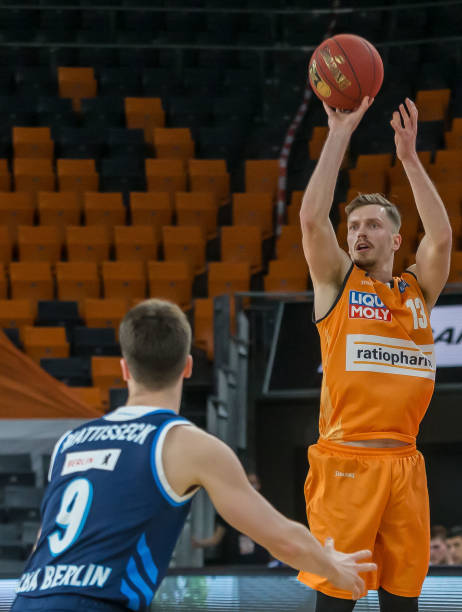 战术上的特 战术上的特