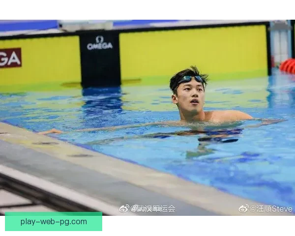 游泳直播：畅享池畔轻松一刻